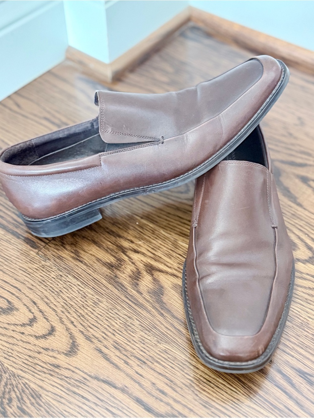 Banana Republic Men's Foster Brown Leather Slip-On Loafer Dress Shoes 9.5